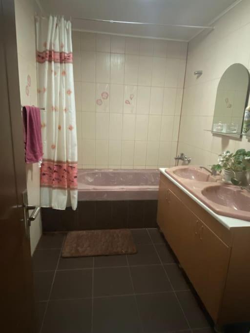 Vila Primitoare In Apropiere De Aeroport Ghiroda Luaran gambar